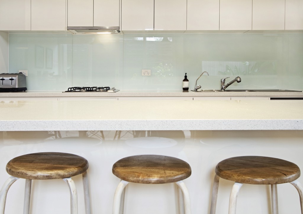 Kitchen benchtop, splashback and stools contemporary