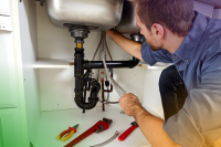 How much do plumbers earn in the UK for 2019?
