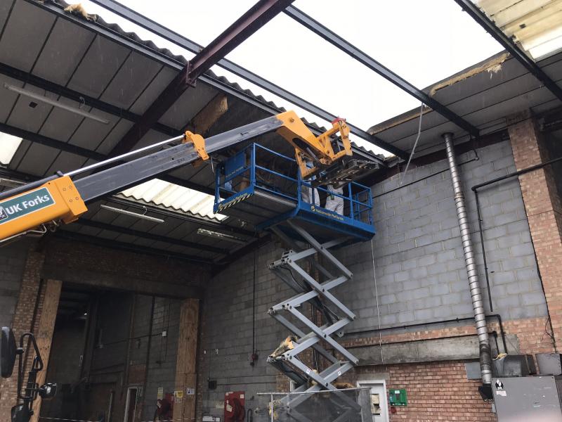 Asbestos warehouse roof removal in Tottenham 
