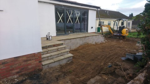 Steps from Bifolds to Garden